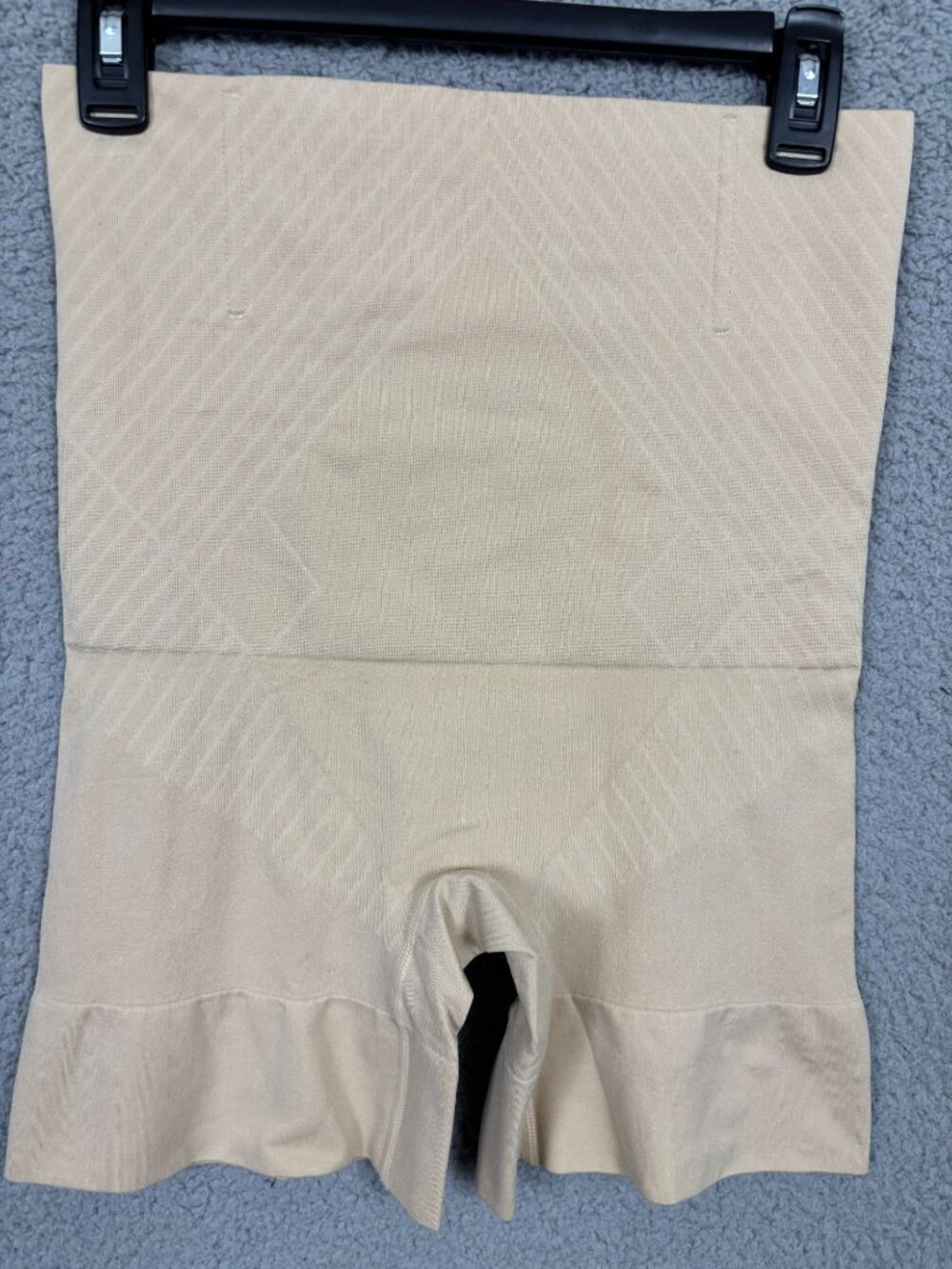 KLVEE Womens High Waisted Shapewear Tummy Control Seamless Shorts Beige 2XL NWOT